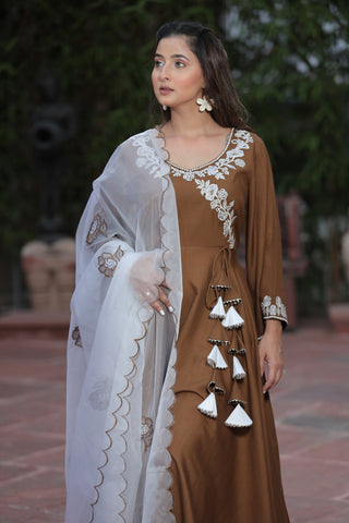 Myra Anarkali Resham suit set