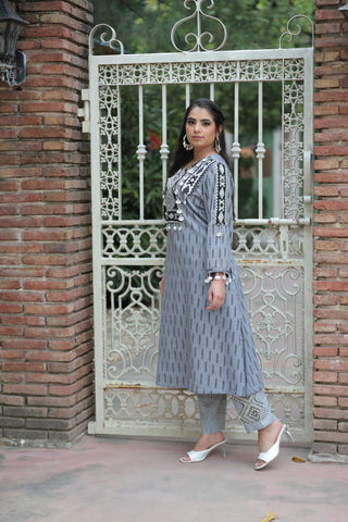 Tasha ikat kurta set