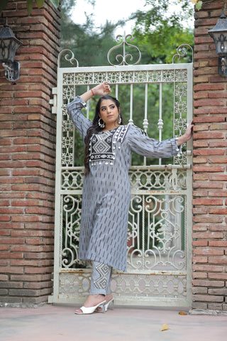 Tasha ikat kurta set