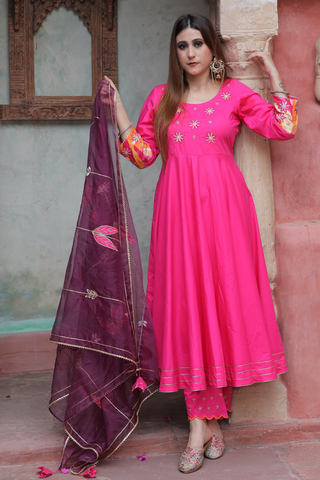 Muskaan Appliqué Pink Anarkali