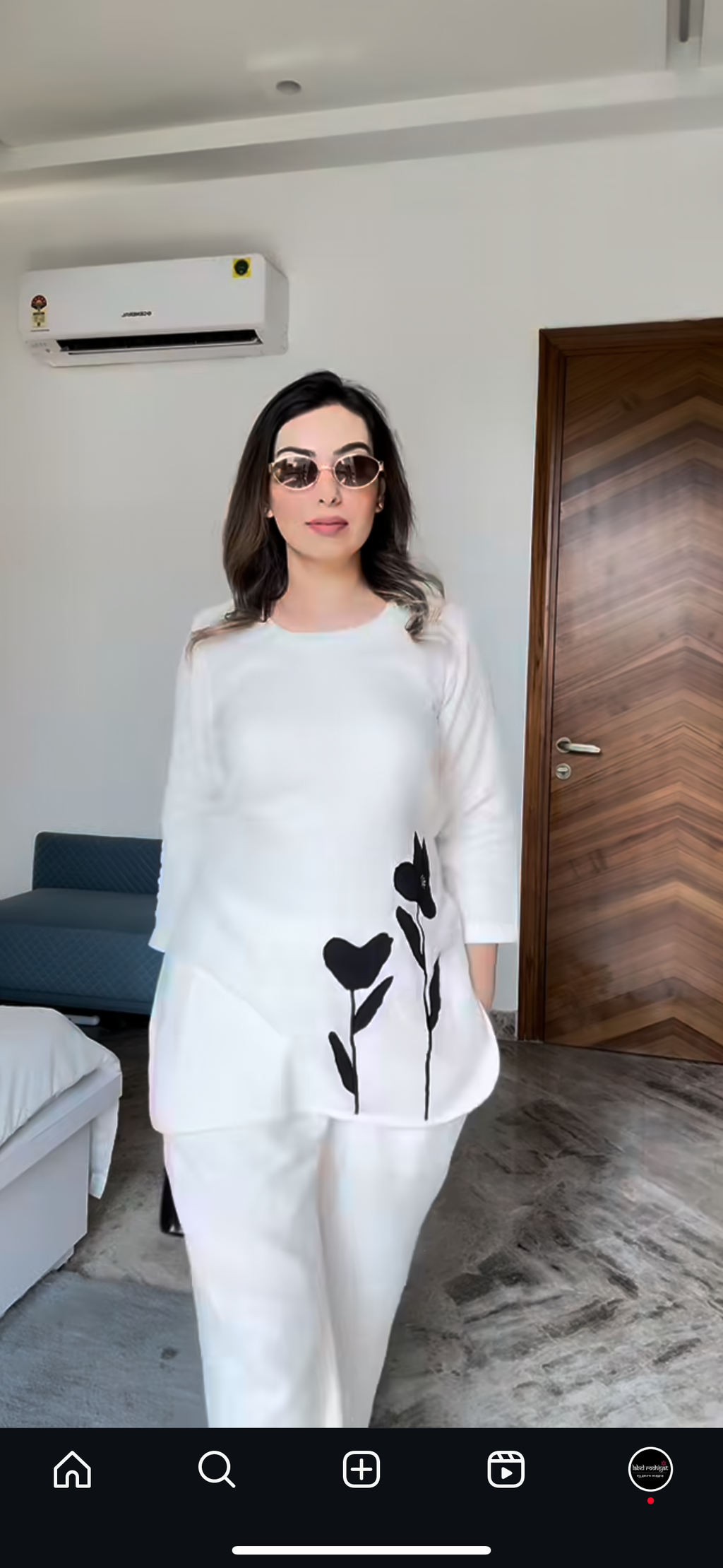 Cream Appliqué set